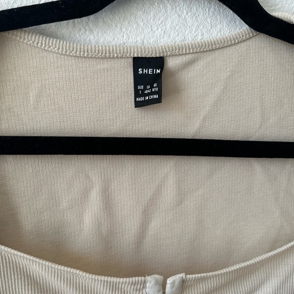 Shein Top - Picture 3 of 4